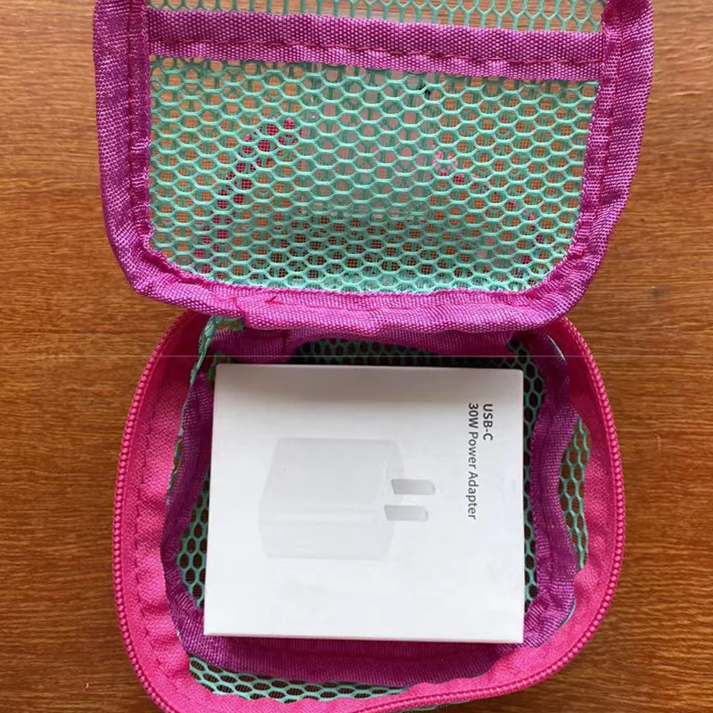 VeaVue™ - Large Mesh Makeup Bag – Lightweight & Big Capacity