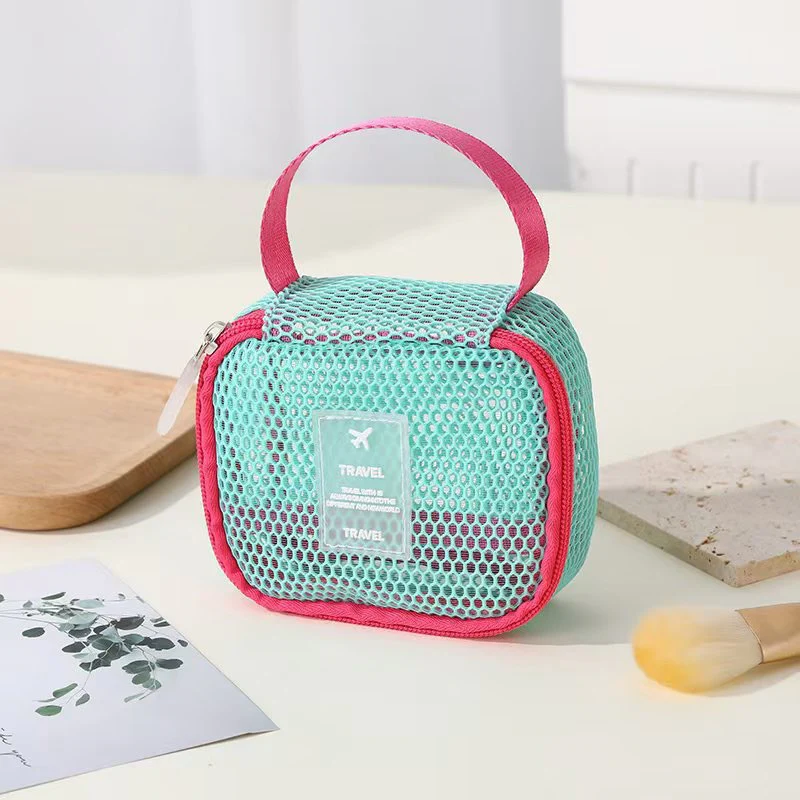 VeaVue™ - Large Mesh Makeup Bag – Lightweight & Big Capacity